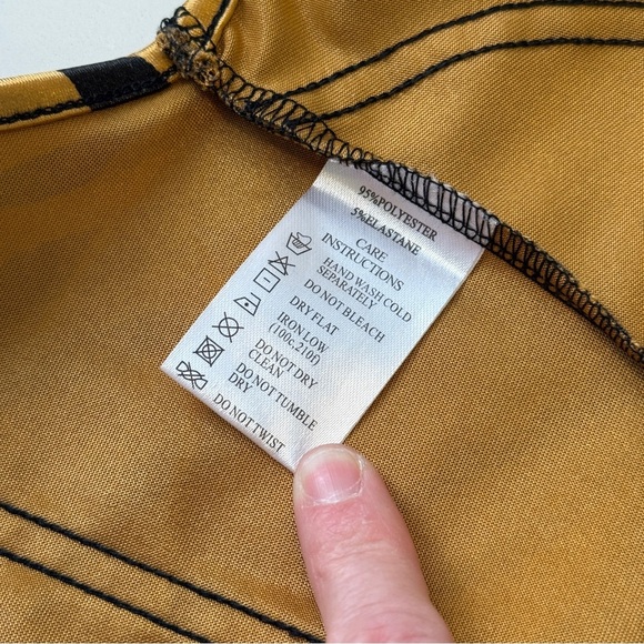 Motel Urban Outfitters Metallic Gold Tiger Stripe Bustier Tank Top XS - Picture 8 of 8